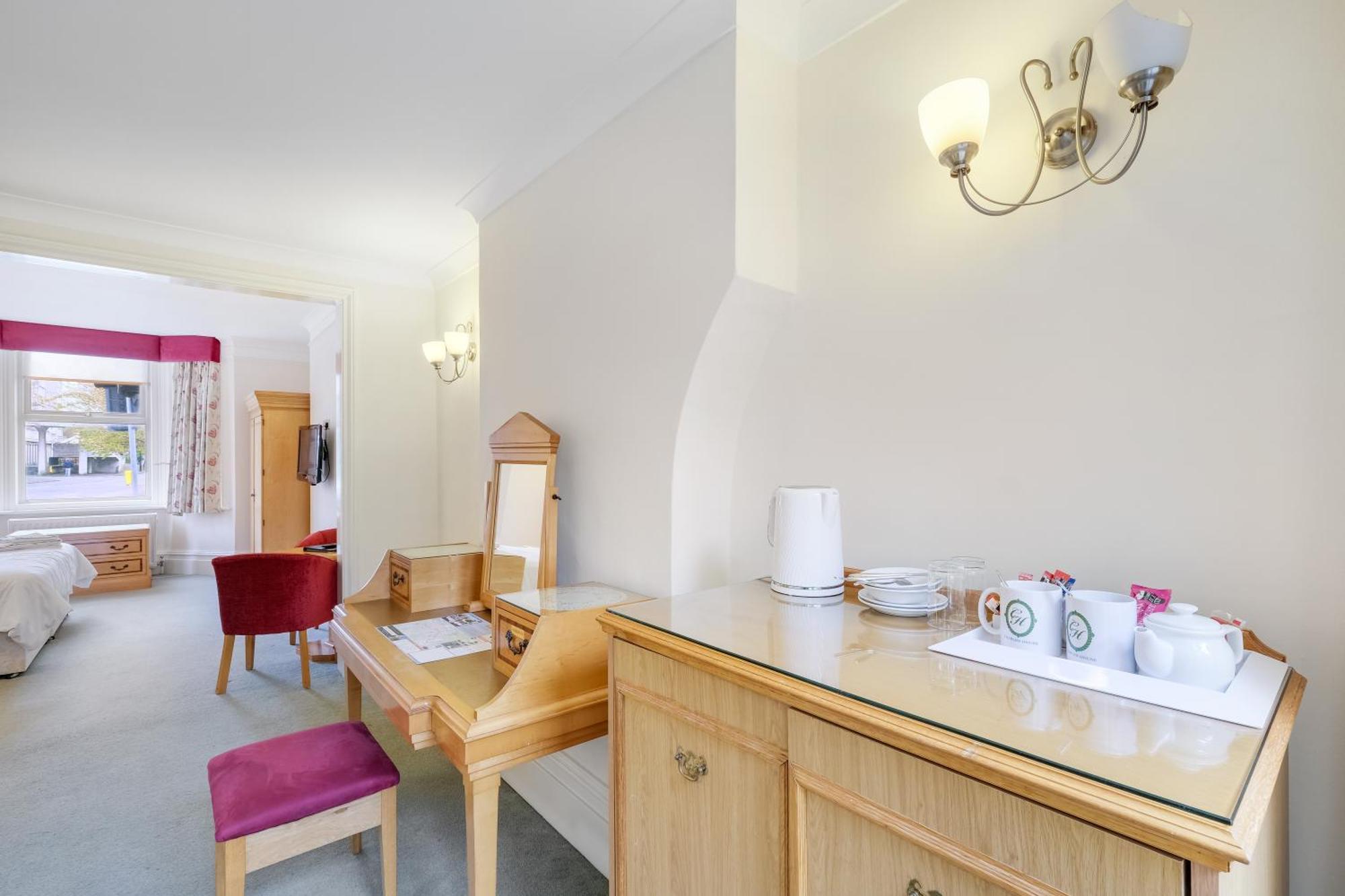 فندق Charles House - Windsor Castle المظهر الخارجي الصورة