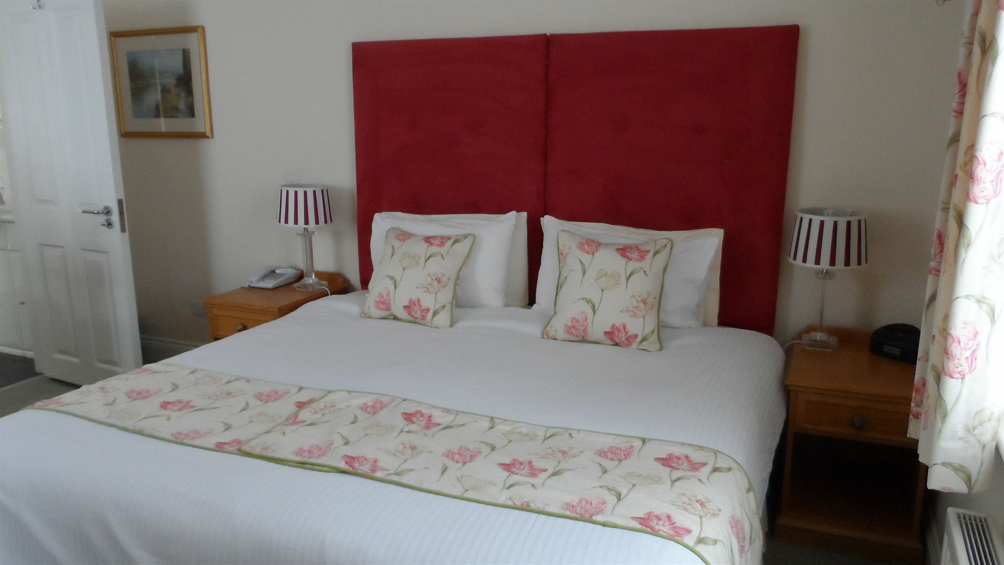 فندق Charles House - Windsor Castle المظهر الخارجي الصورة